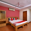 Отель OYO 305 Hotel Rajdeep Palace, фото 3