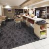 Отель TownePlace Suites by Marriott College Station, фото 18