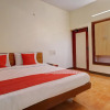 Отель Radhakrishna by OYO Rooms, фото 5