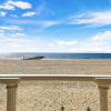 Отель Upper Beach Front Escape Unit B, фото 8