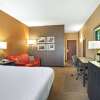 Отель La Quinta Inn & Suites by Wyndham Boone University в Буне