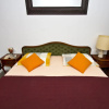 Отель Luxury apt With Roofed Patio Near Beach & Center, фото 3
