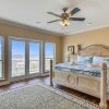 Отель Beachfront Melody 4 Bedroom Home, фото 15