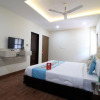 Отель OYO 10580 Hotel Skylark, фото 5