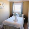 Отель Beautiful 3 Bedroom Apt, mins from Glasgow Airport, M8 & SEC, фото 7