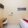Отель RedDoorz Syariah near Stasiun Madiun, фото 10