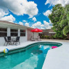 Отель Conch Cottage Pool Home, фото 14