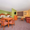 Отель Quality Inn & Suites Grinnell near University, фото 4