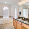 Отель Downtown Houston Townhome w/ City Views!, фото 6
