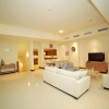 Отель Four Bedroom Townhouse Golden Mile 5 Palm Jumeirah, фото 2
