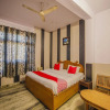 Отель OYO 24753 Hotel Preet, фото 4