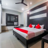 Отель OYO 14995 Hotel Starline Paltan Bazar, фото 5
