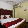 Отель OYO 8973 Sai Ramesh Apartments, фото 5