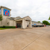 Отель Motel 6 Dallas, TX - Northeast, фото 1