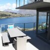 Отель Remarkable Lake View Townhouse Queenstown Hill, фото 12