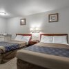 Отель Empire Inn & Suites, фото 6