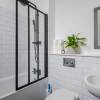 Отель Sleek And Modern 1 Bed For 2 Hackney Central, фото 7