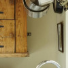 Отель Hang Your Hat - The Cottage, фото 12