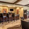 Отель Cobblestone Inn & Suites - Lakin, фото 19