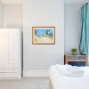 Отель Clapham 2Bed with Patio by BaseToGo, фото 18