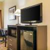 Отель Quality Inn & Suites, фото 6
