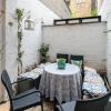 Отель JOIVY Charming 1BR flat w Patio in the Heart of Pimlico, фото 8