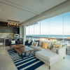 Отель Pier57-701 · Ritzy Pier 57 Penthouse Ocean Views Romantic, фото 11