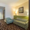 Отель Comfort Suites Lake City, фото 33