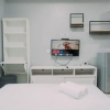 Отель Homey And Comfy Stay Studio Apartment At B Residence, фото 3