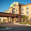 Отель Holiday Inn Express & Suites Wichita Northeast, an IHG Hotel, фото 1