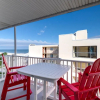 Отель Marylander Condominiums, 90 steps from the beach, фото 10