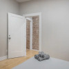 Отель Beautiful 5BR in the HEART of Mile-End, фото 16