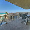 Отель Modern Oceanfront Retreat, Spacious Balcony - 0207 3 Bedroom Condo by RedAwning, фото 16