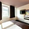Отель B&B Hotel Düsseldorf-Mitte, фото 11