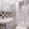 Отель Apt. 80 M2, Wifi, Jacuzzi, 5 Guests, 10min Center, фото 2