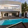 Отель Villa BOND with private swimming Pool - 3m deep, фото 11