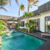Отель Tropical Design, Private Villa, 3 BR, Umalas, фото 9