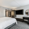 Отель Holiday Inn Express & Suites Toronto Airport South, an IHG Hotel, фото 36