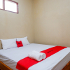 Отель RedDoorz near Yogyakarta International Airport, фото 5