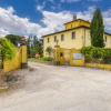 Отель Villa Fratta, sleeps 14 villa with private pool, AC and Wi-Fi close to Cortona-Villa Fratta, фото 3