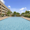 Отель Super 8 by Wyndham Fort Myers, фото 4