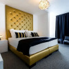 Отель B Gold Luxury Rooms, фото 6