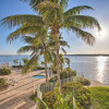 Отель Bayfront Retreat: Private Balcony & Pool Access!, фото 14