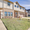 Отель Family-friendly Irving Townhome w/ Yard!, фото 1