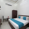 Отель OYO 14971 C D Guest House, фото 4