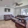 Отель Central Bakersfield Townhome w/ Private Patio, фото 19