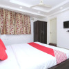 Отель Blue Diamond By Oyo Rooms, фото 17