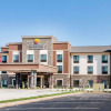 Отель Comfort Inn & Suites, фото 1