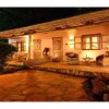 Отель 2 Friends Guest House в Джиндже