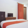 Отель OYO 577 Ndalem Pundhi Guest House, фото 6